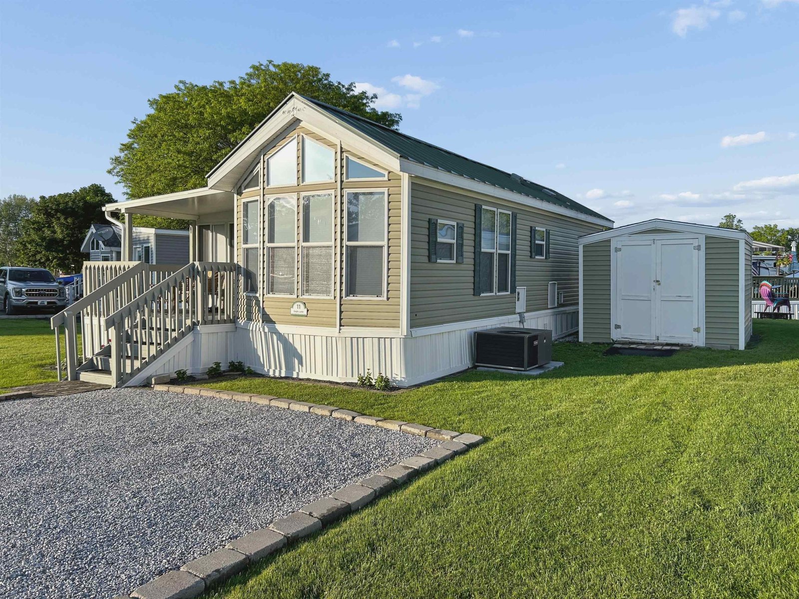 11 Eagle Lane, South Hero