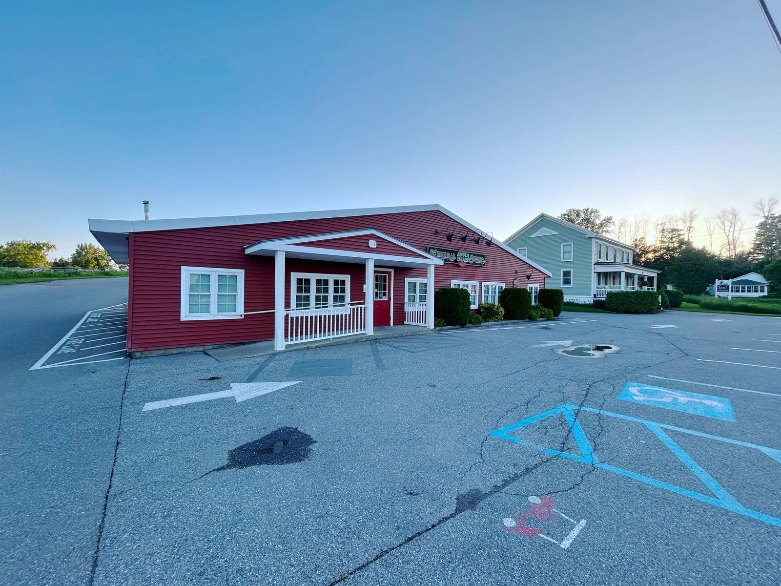 11 Eagle Lane