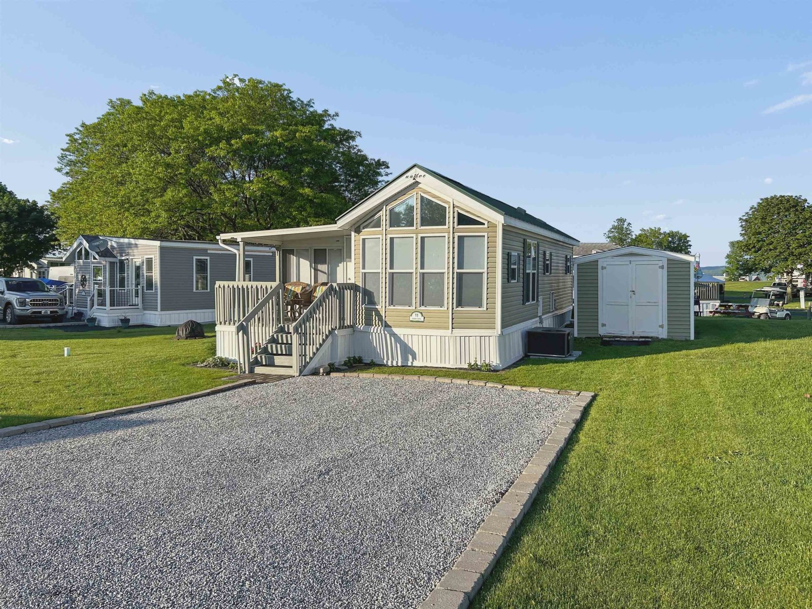11 Eagle Lane