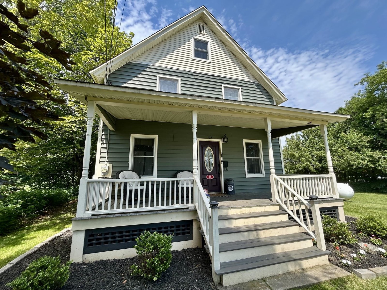 11 Hale Street