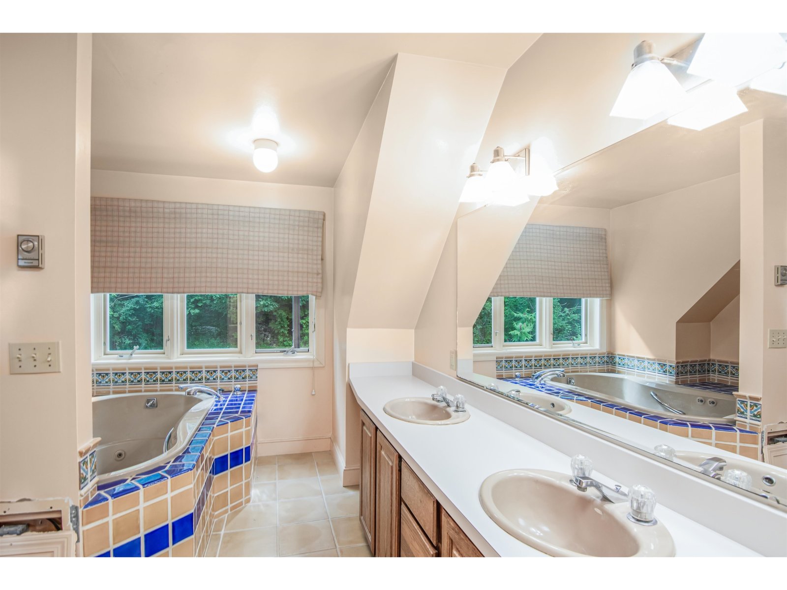 11 Harbor Ridge Road