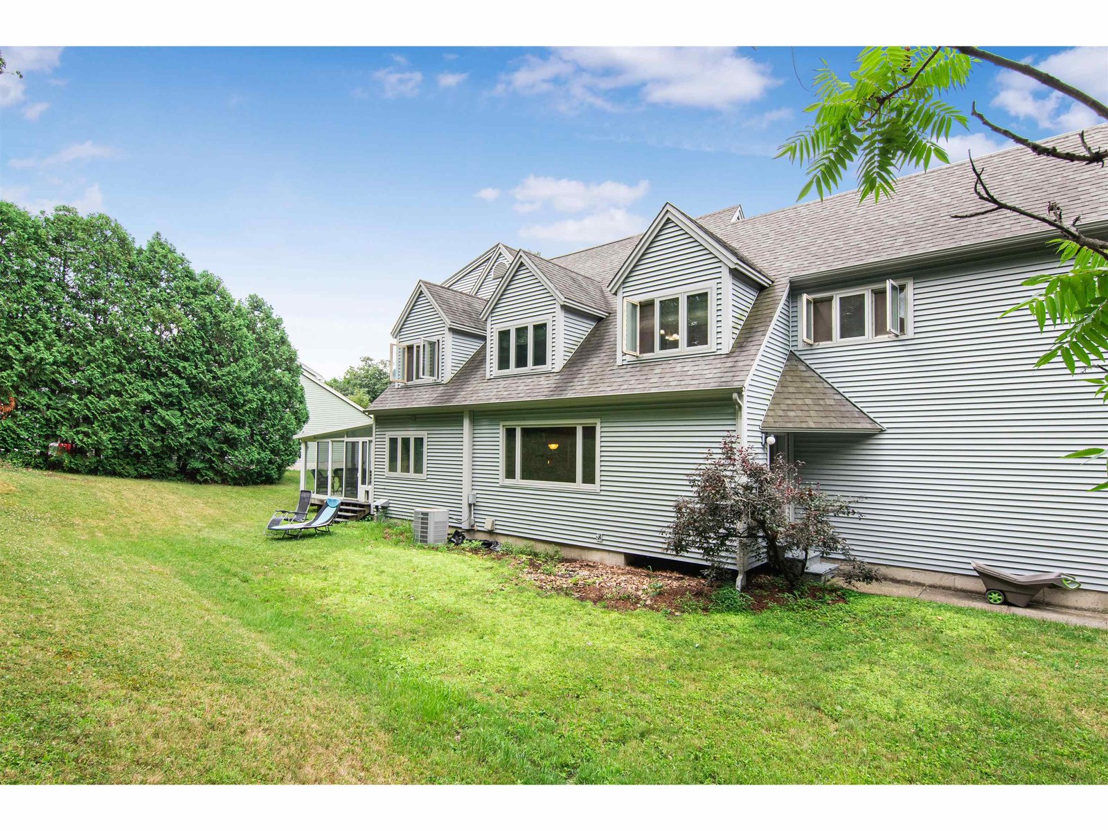11 Harbor Ridge Road