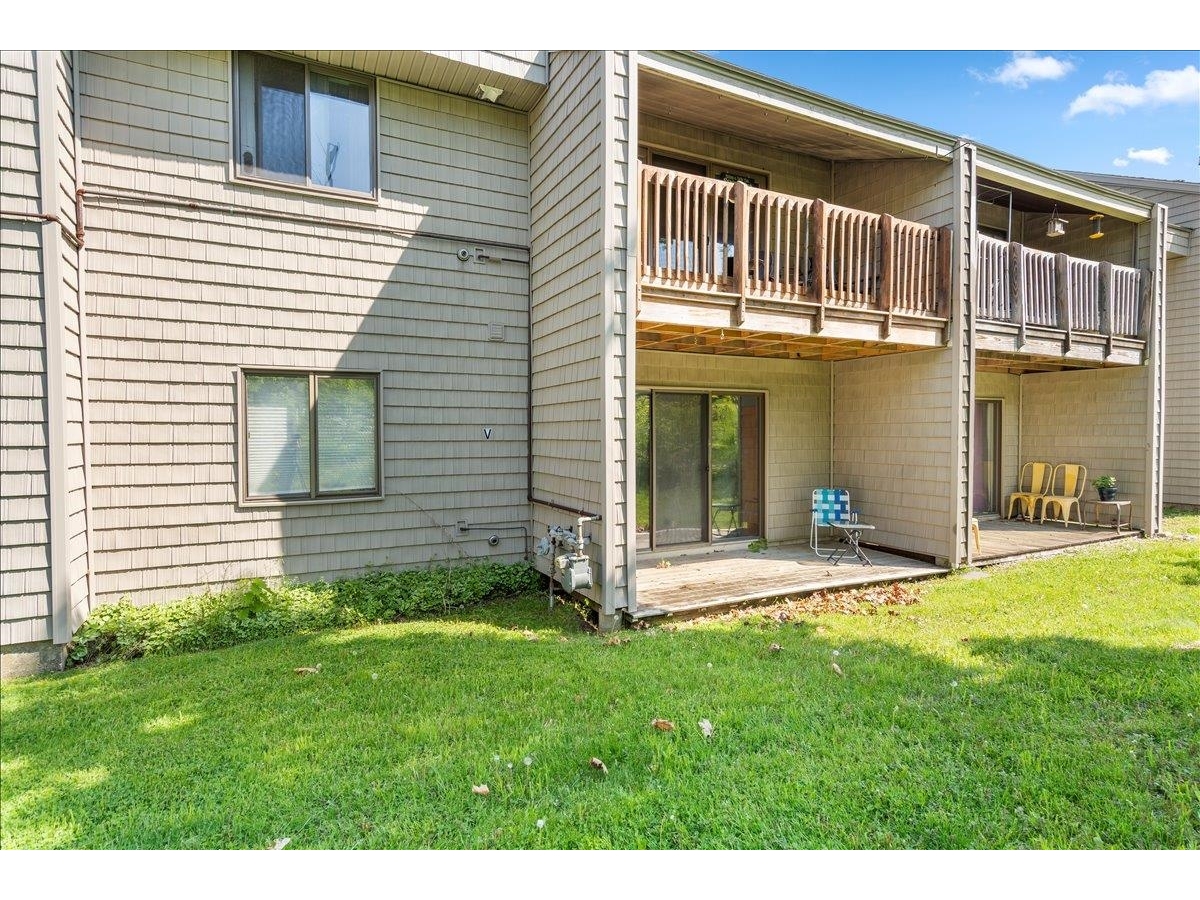 11 Hawthorne Circle