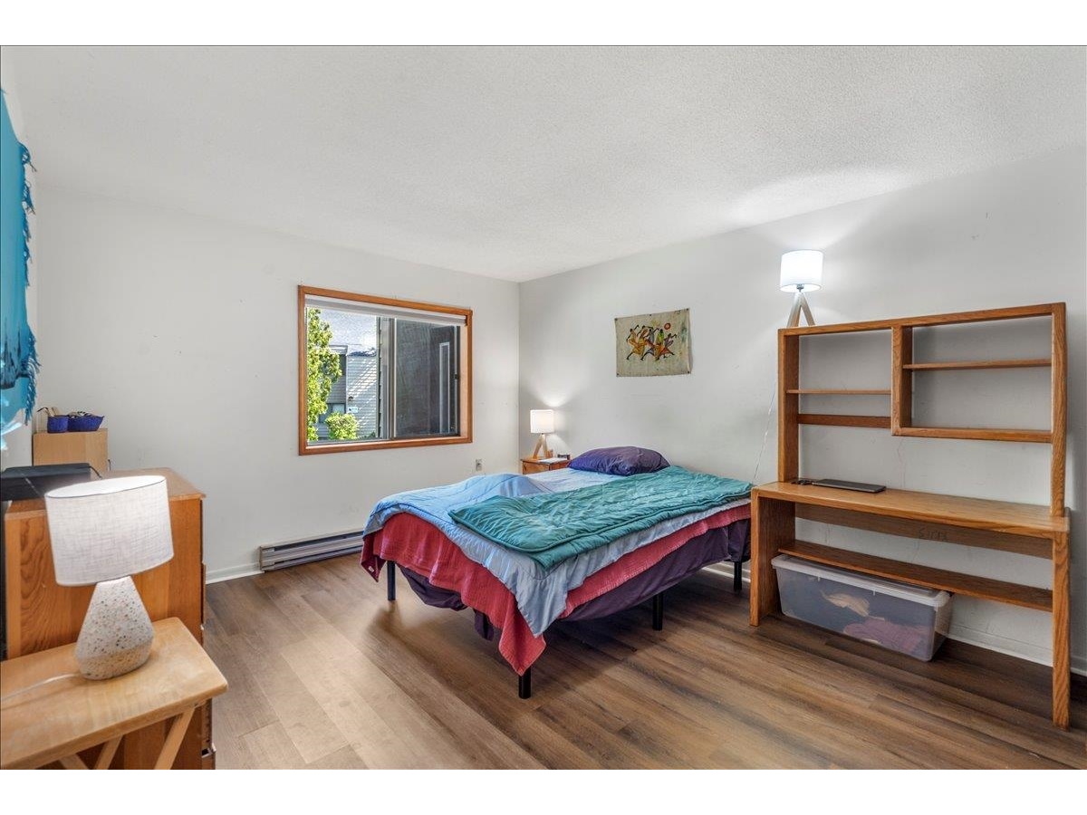 11 Hawthorne Circle