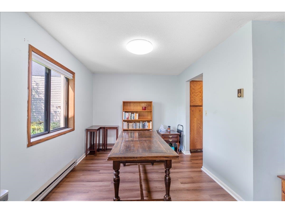 11 Hawthorne Circle