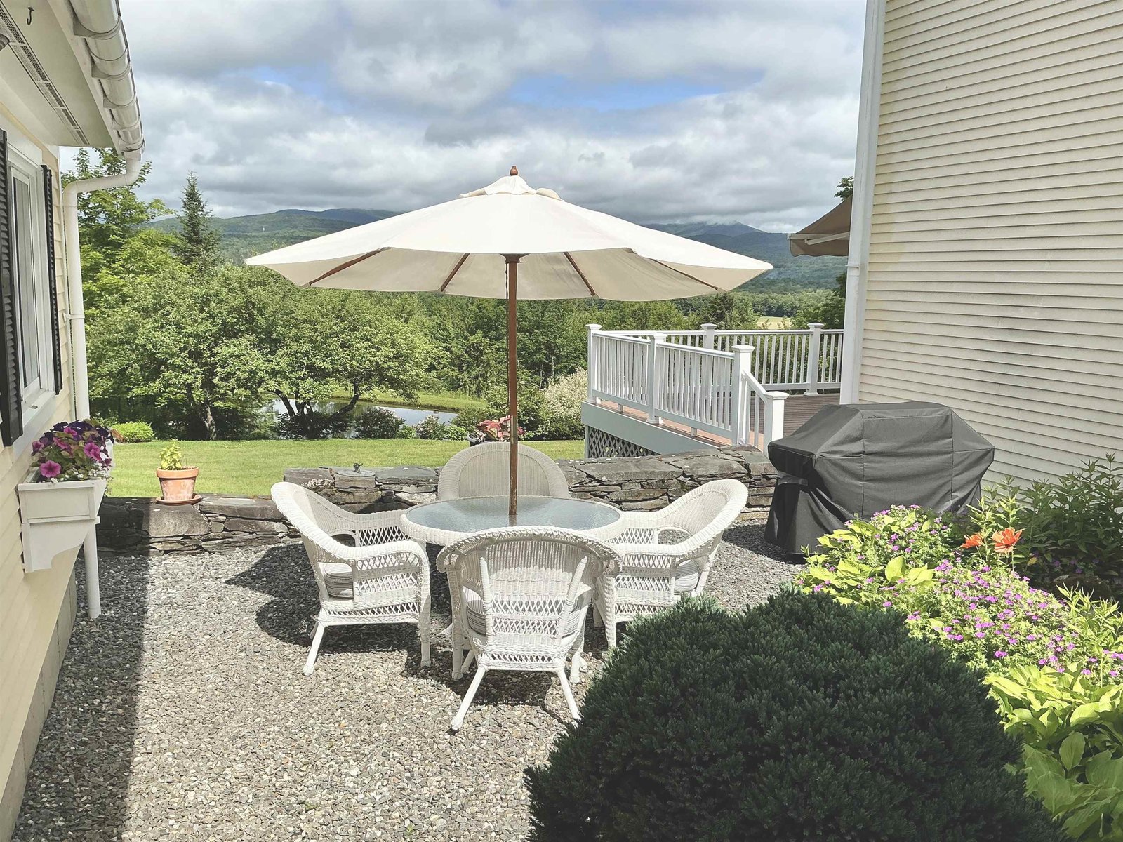 Patio 2
