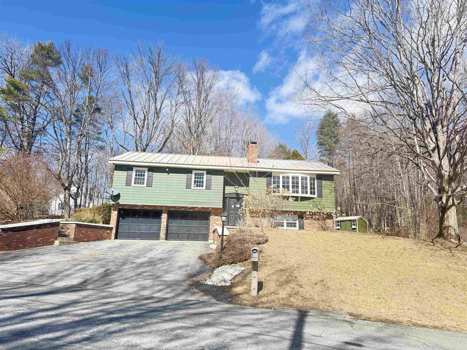 11 Juniper Hill Road