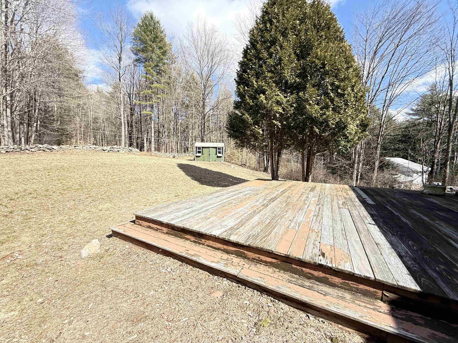 11 Juniper Hill Road