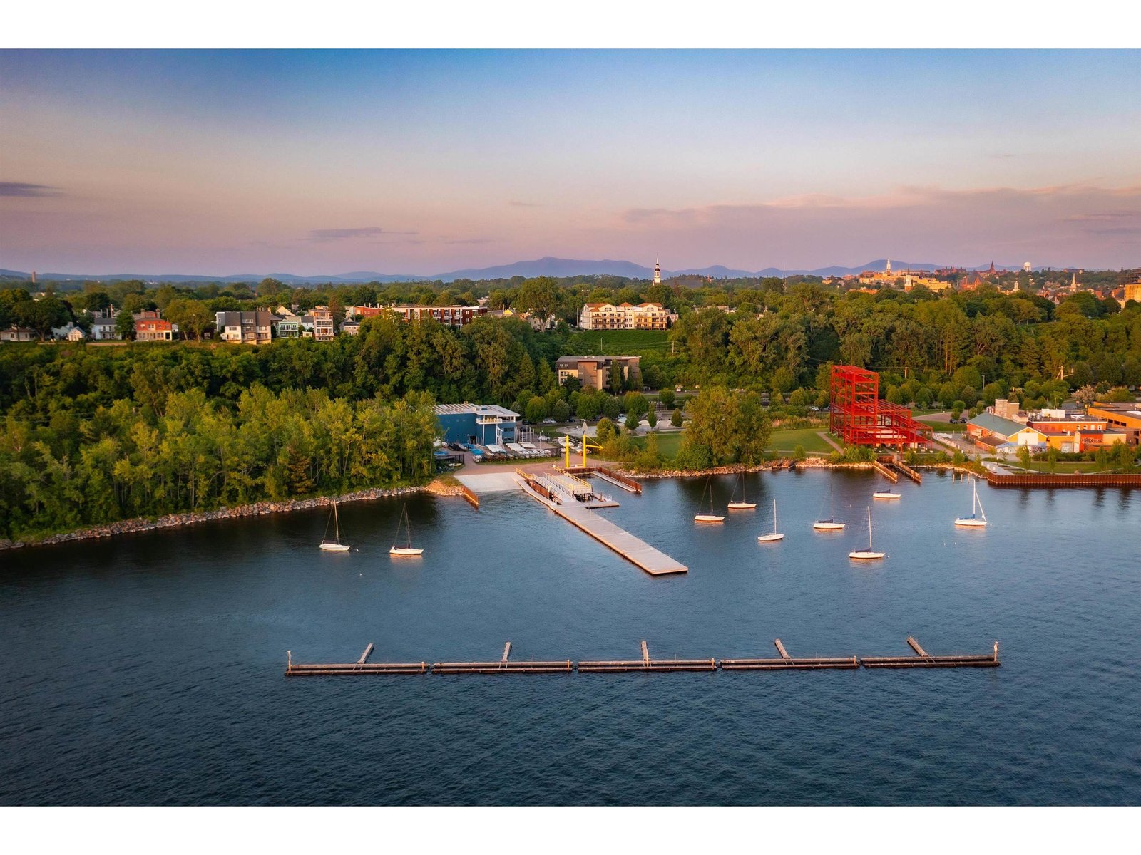 11 Lakeview Terrace