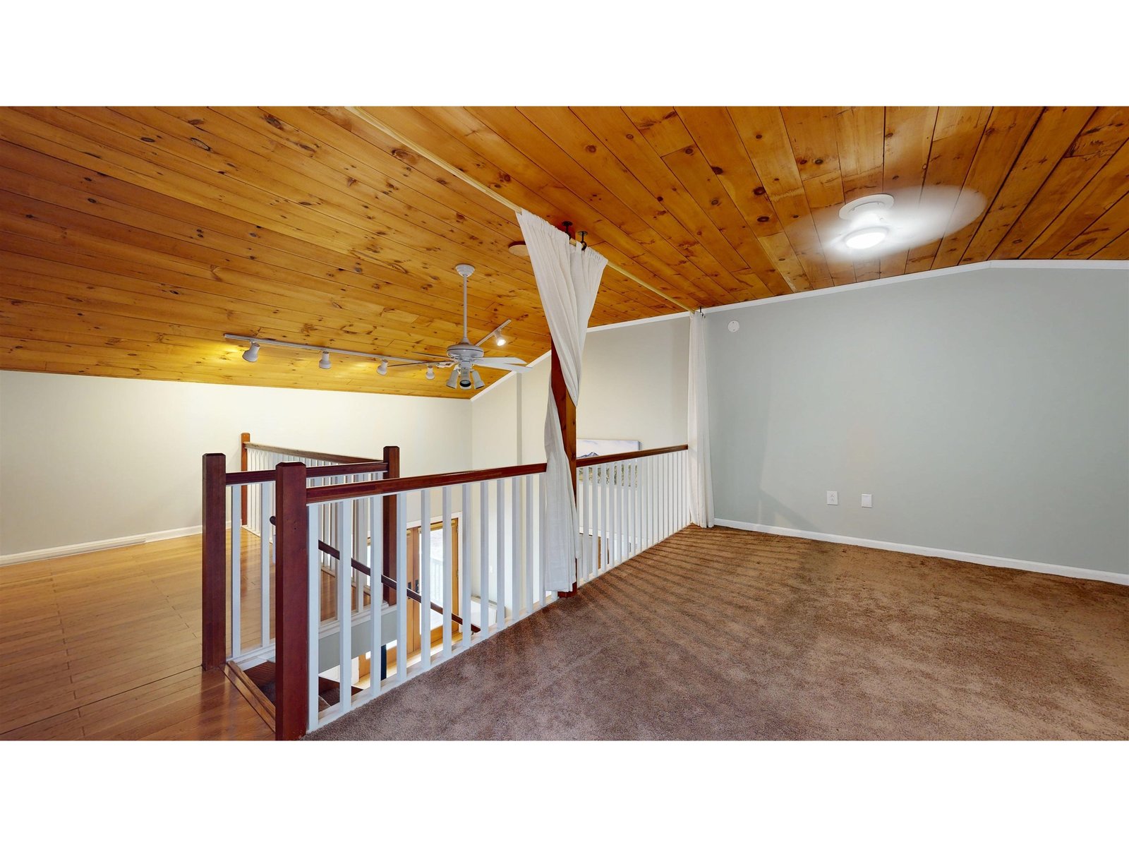 11 Lamore Road