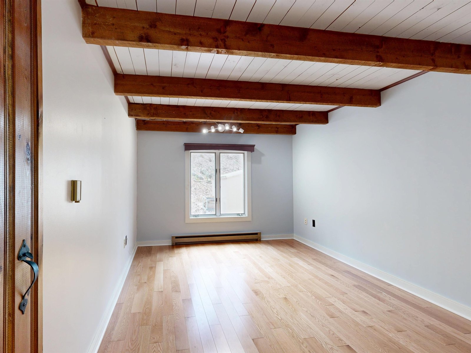 11 Lamore Road