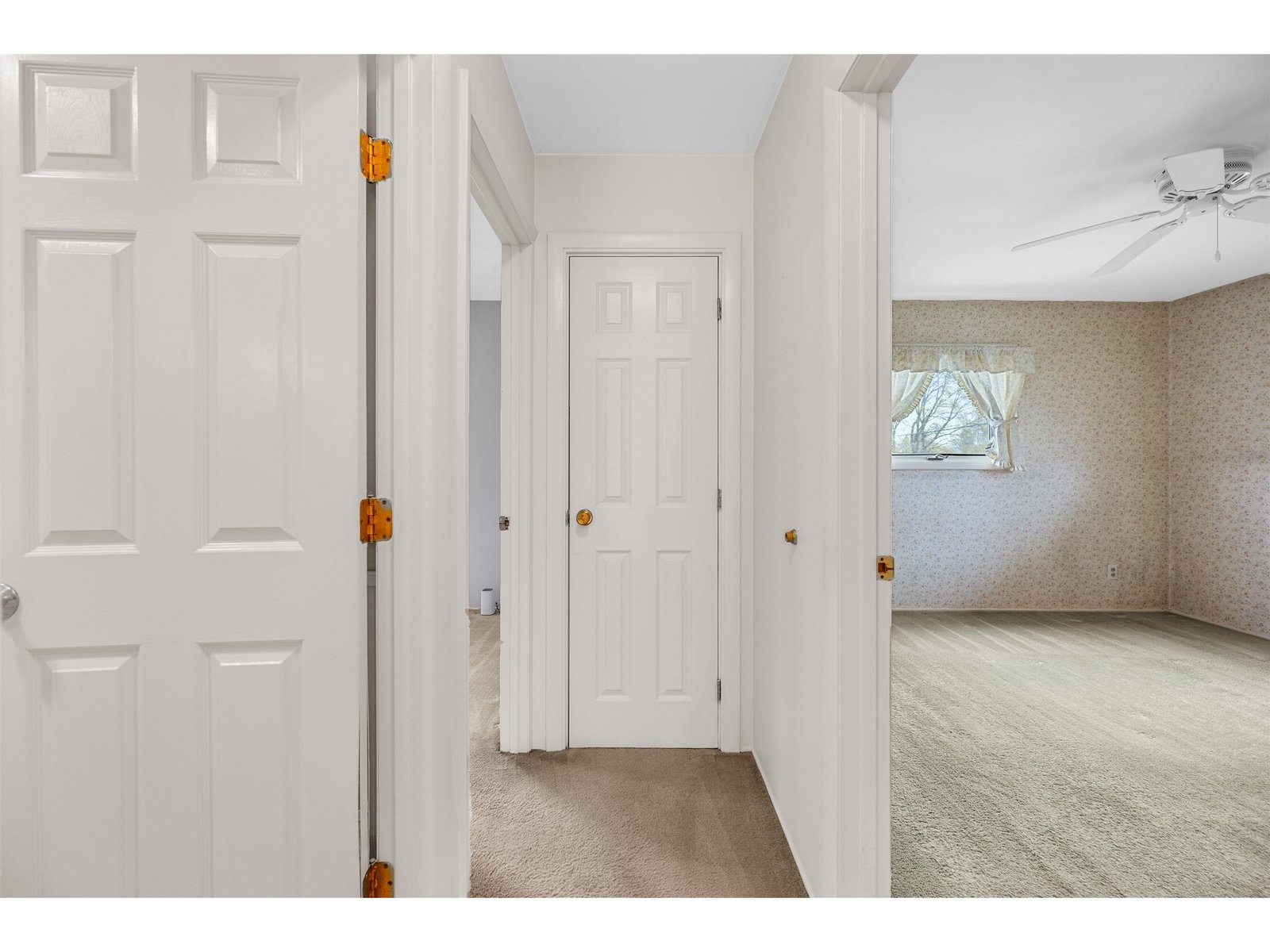 11 Ledge Drive