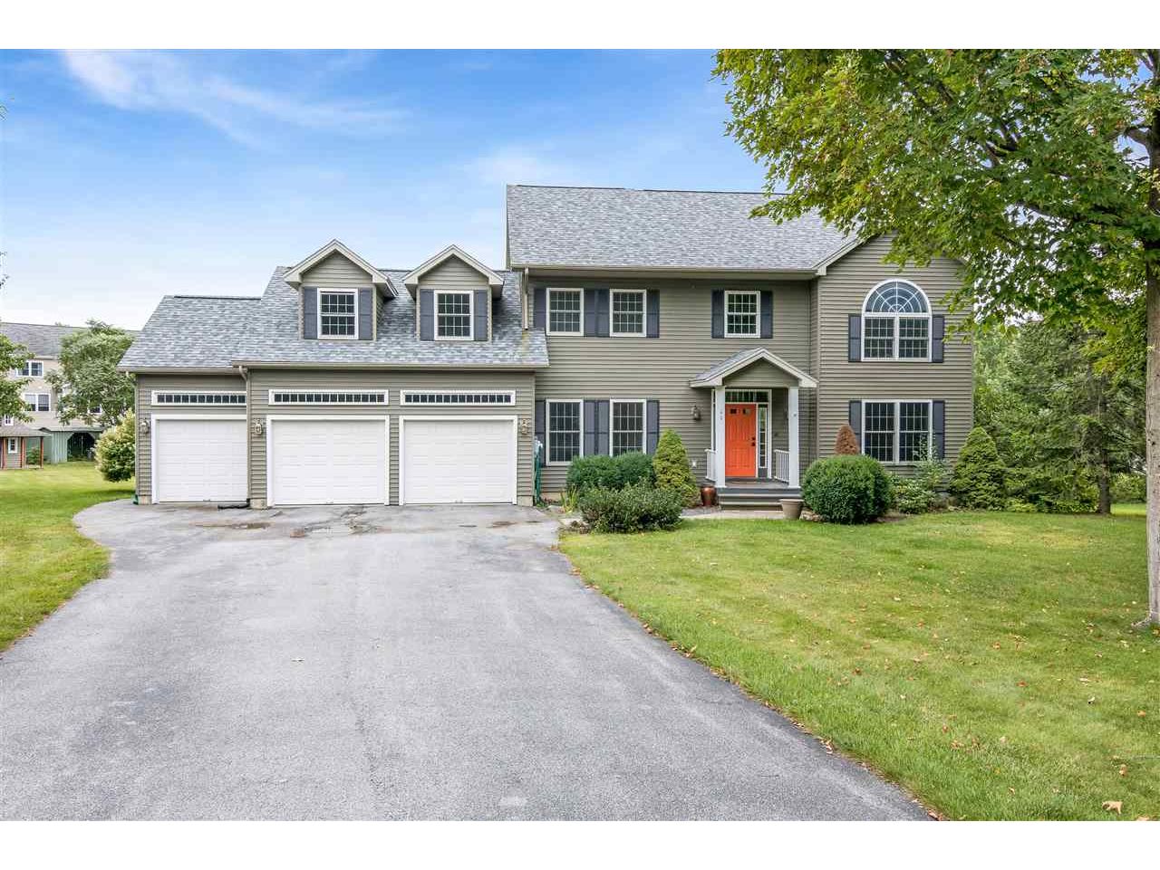 11 Ledge Drive