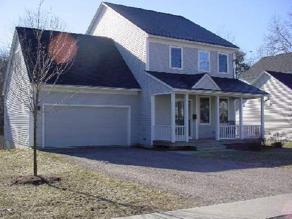 11 Mansfield Ave