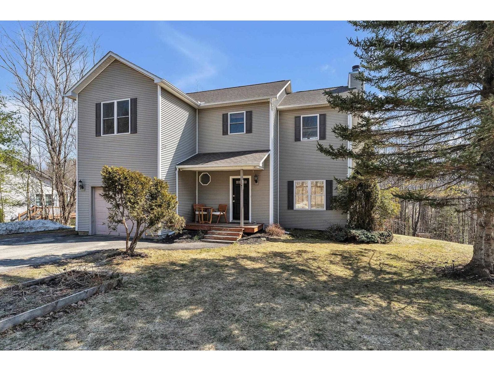 11 Meadow Crest Lane
