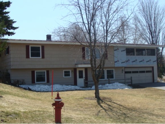 11 Meadowcrest Lane