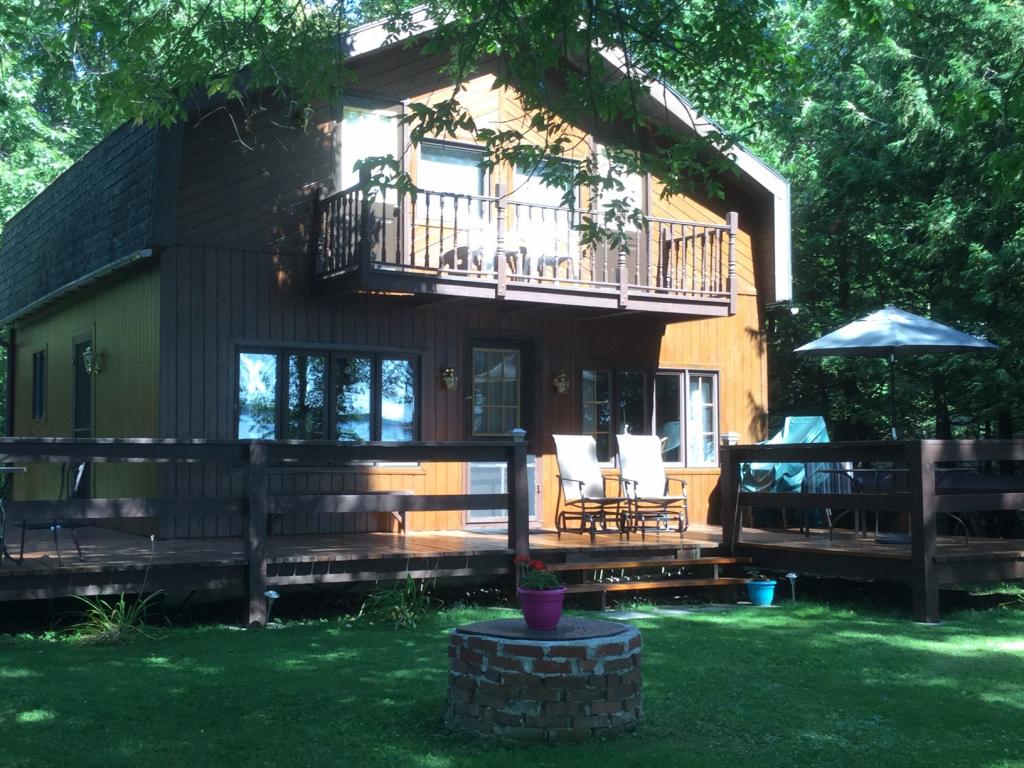 11 Mud Point South