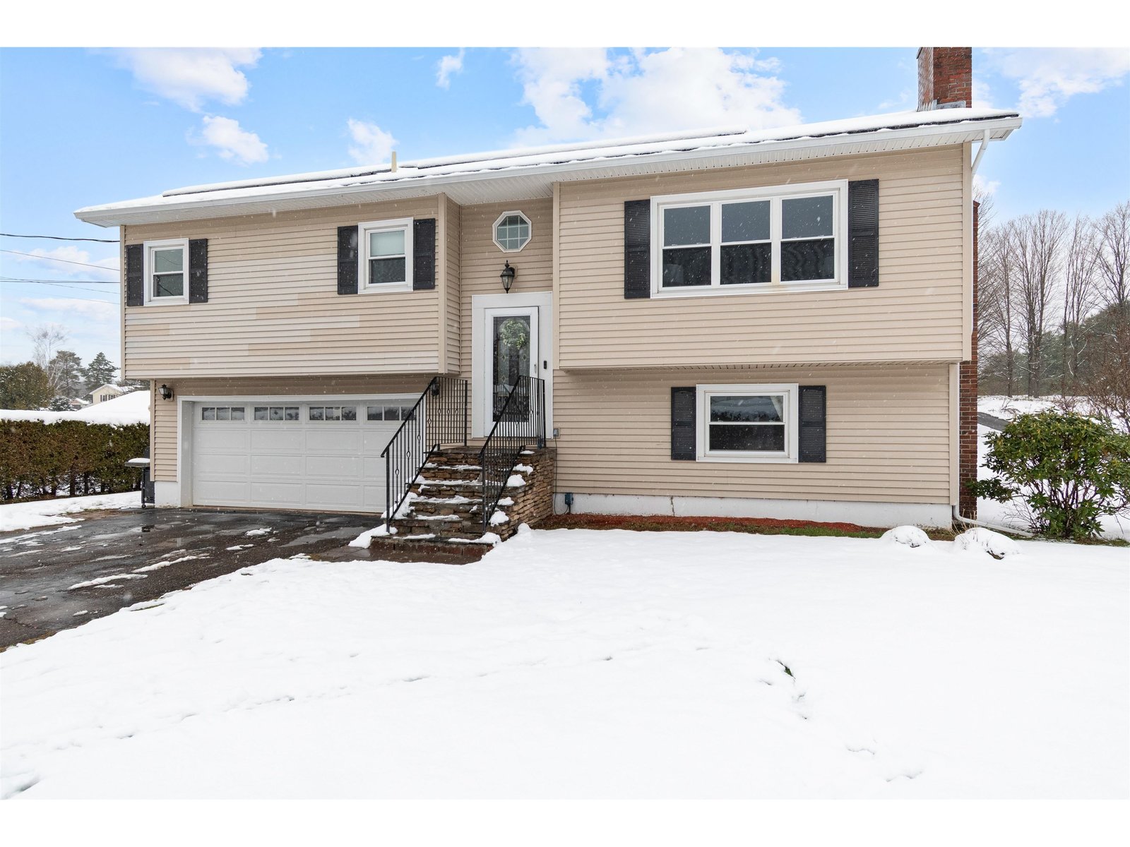 11 Packard Road