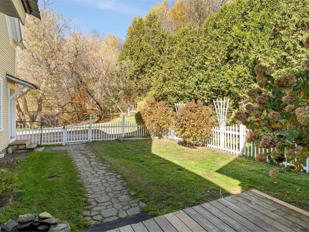 11 Slapp Hill Road