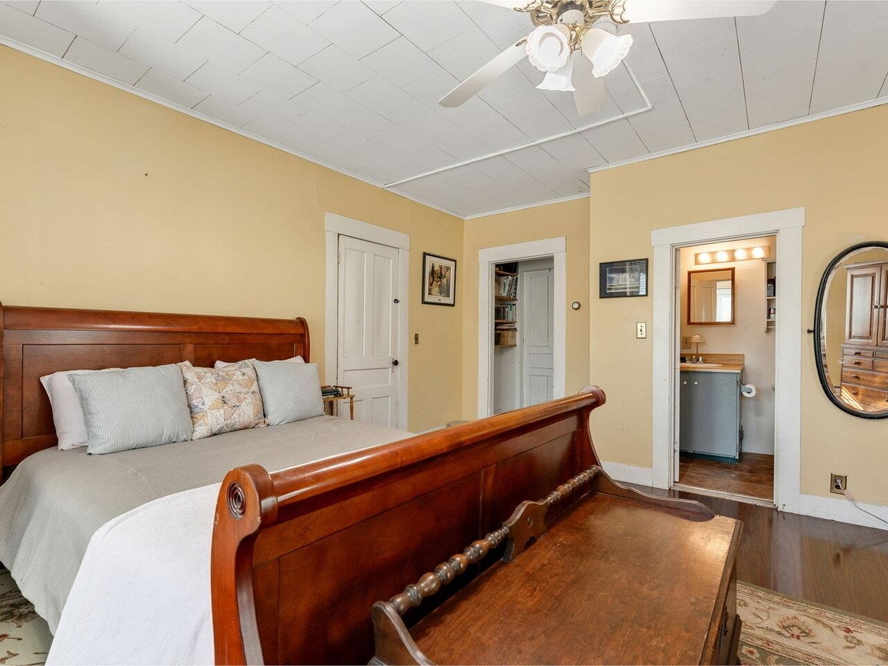 11 Slapp Hill Road