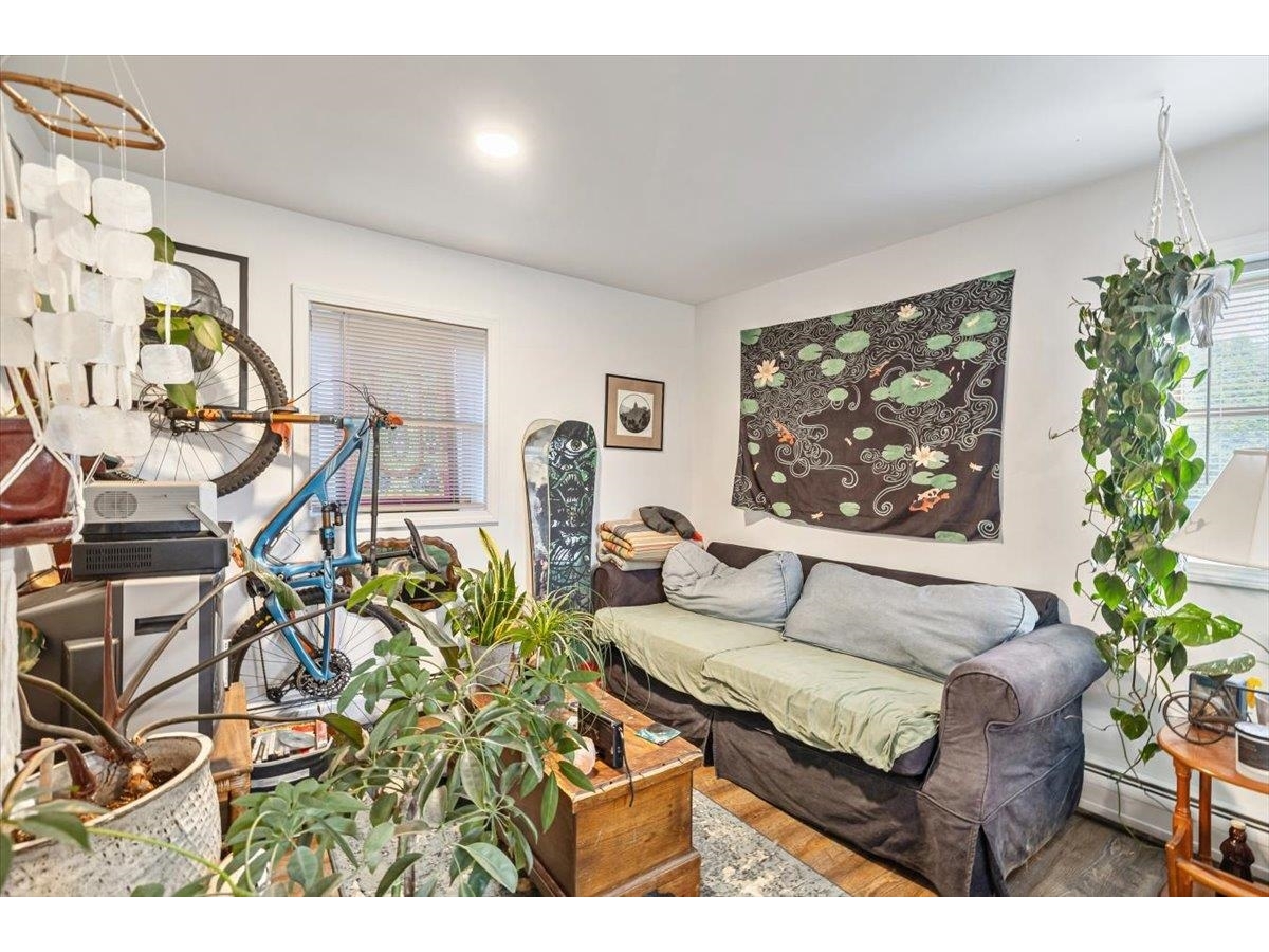11 Southwind Drive