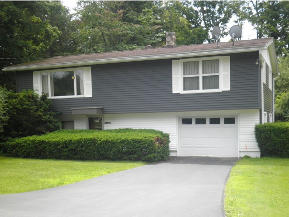 11 Spruce Lane