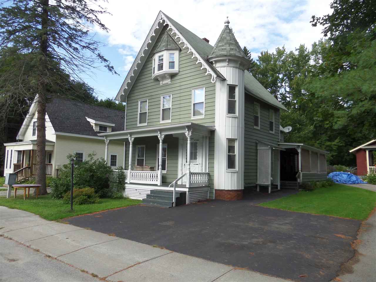 11 Vine Street