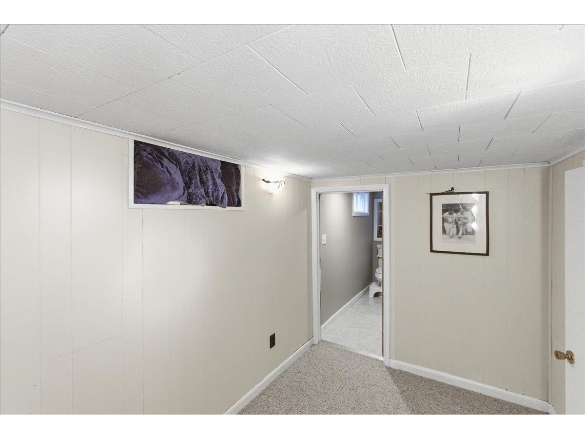11 Wealthy Avenue