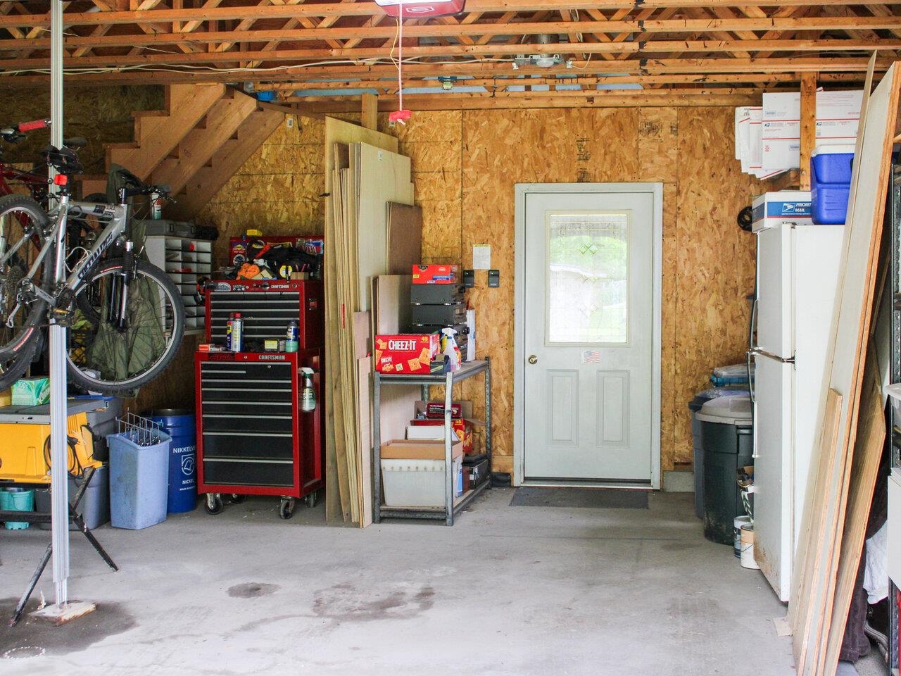 11 Wheeler Lane