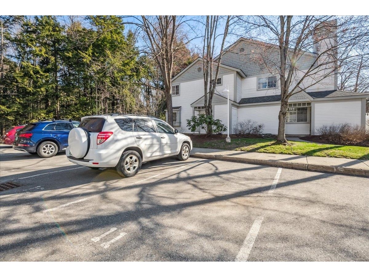 11 Winding Brook Drive