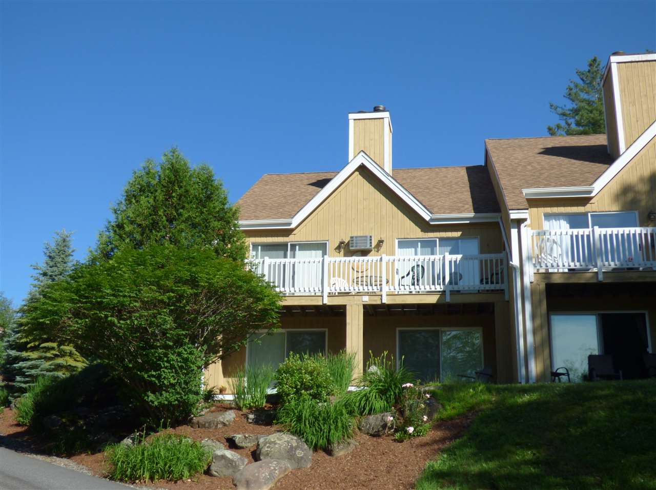 110 Mountainside Drive, Unit J203