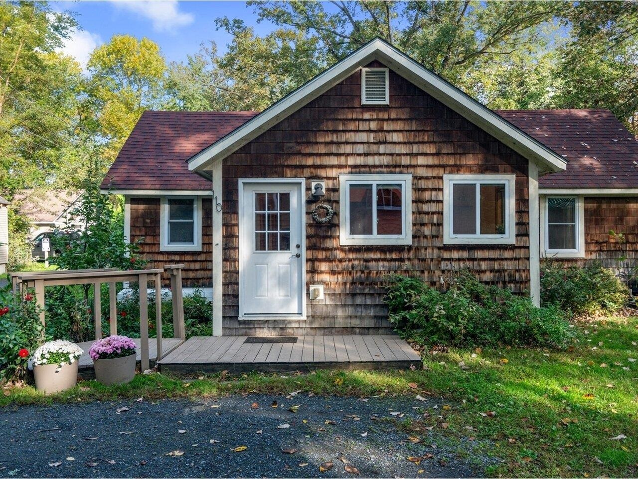 110 North Cove Road