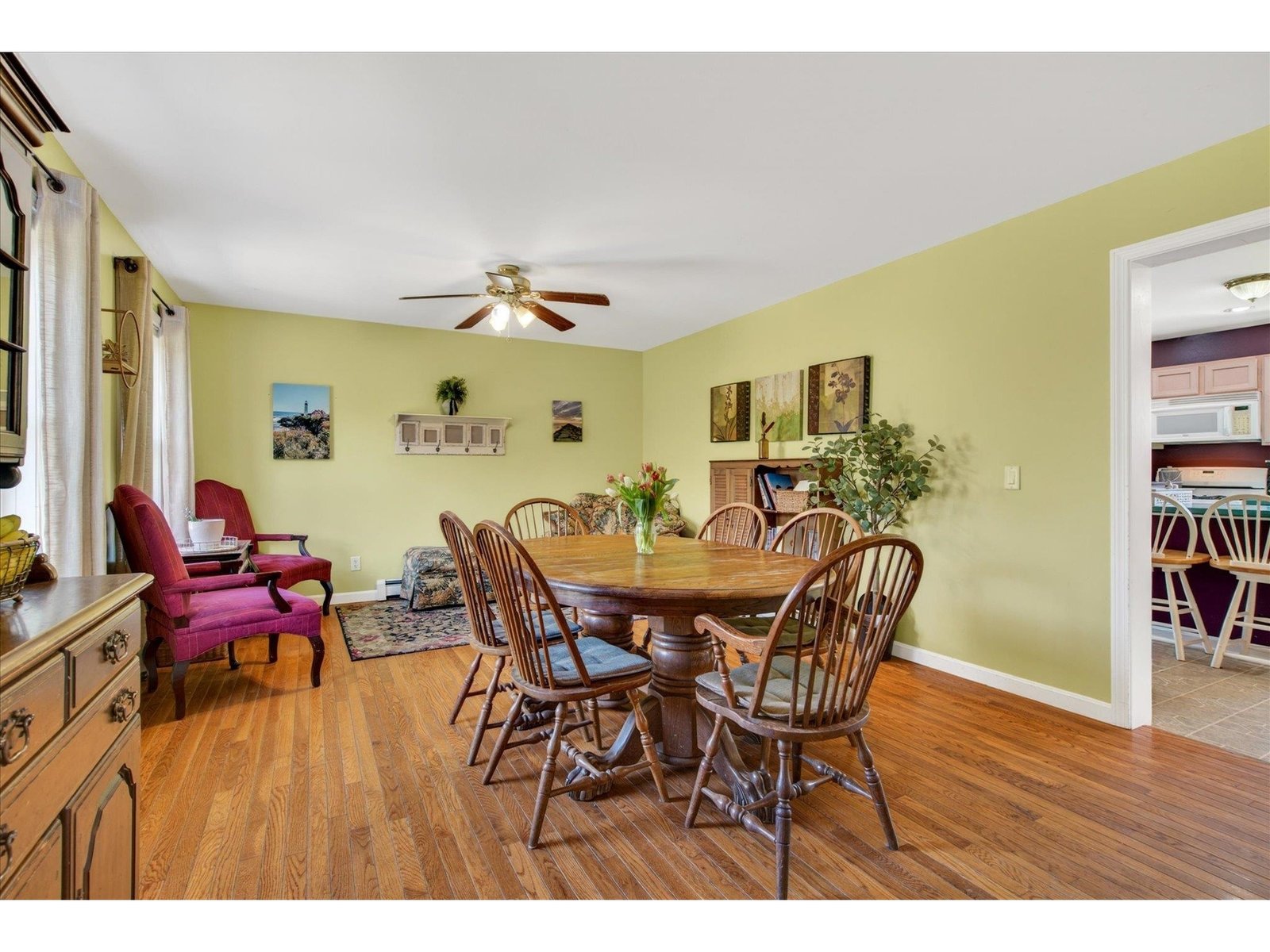Dining Rooom
