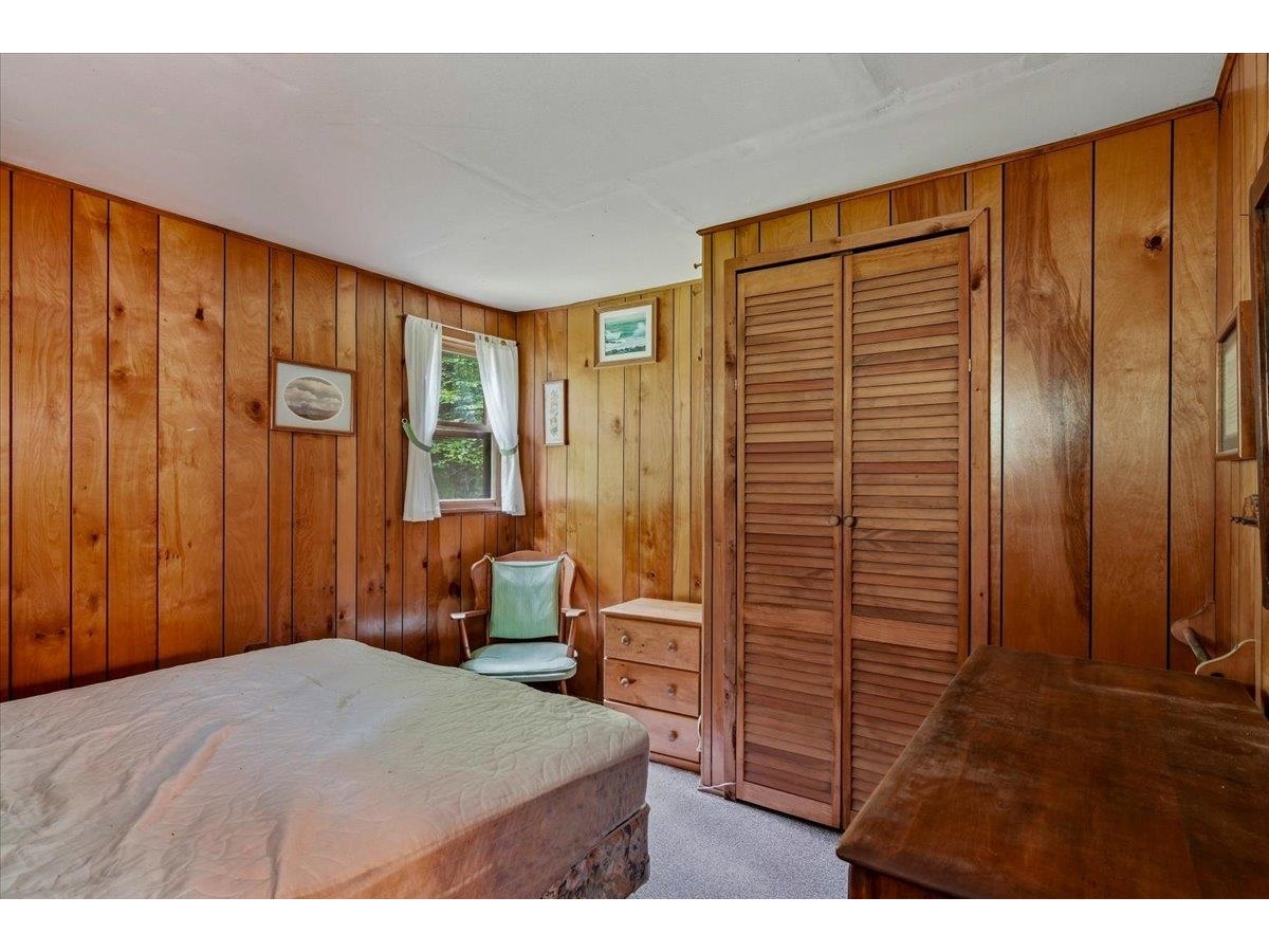 110 Spring Hill Lane