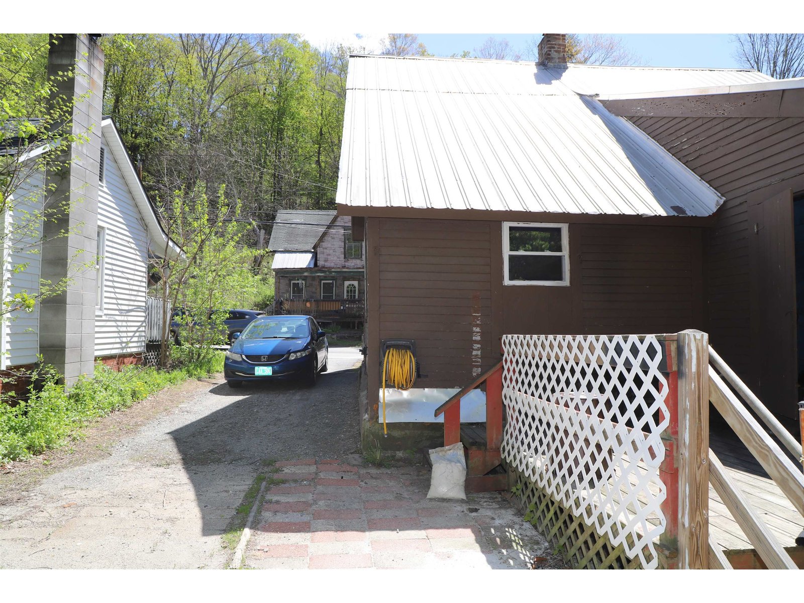 110 Valley Street
