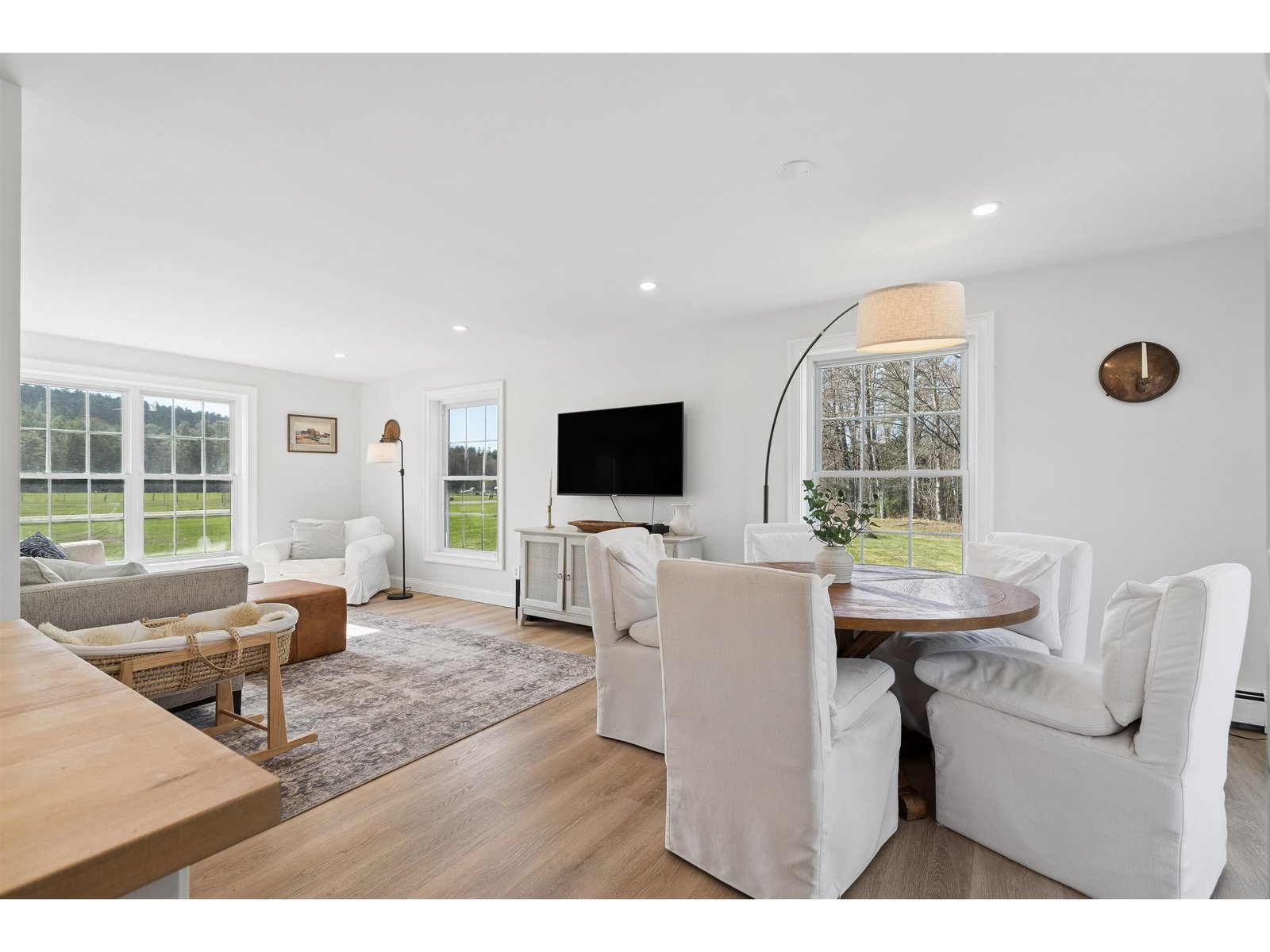 1100 Stock Farm Road