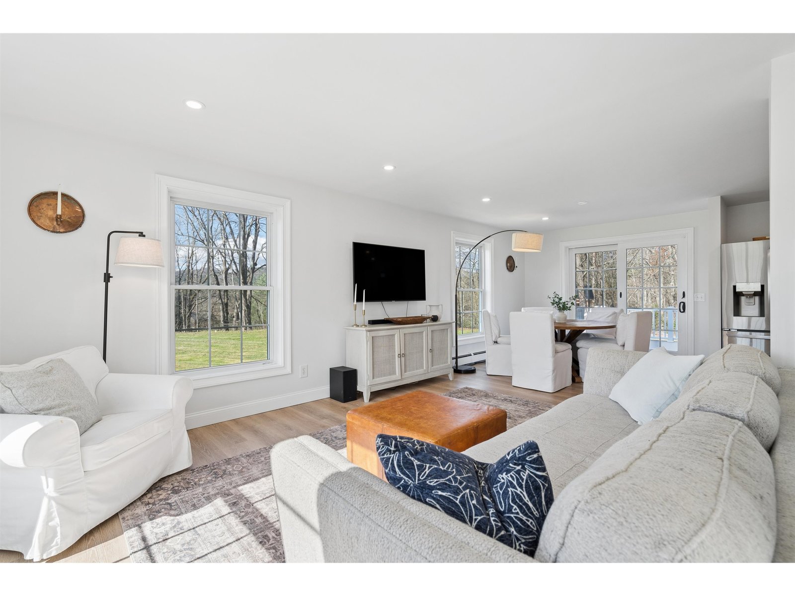 1100 Stock Farm Road