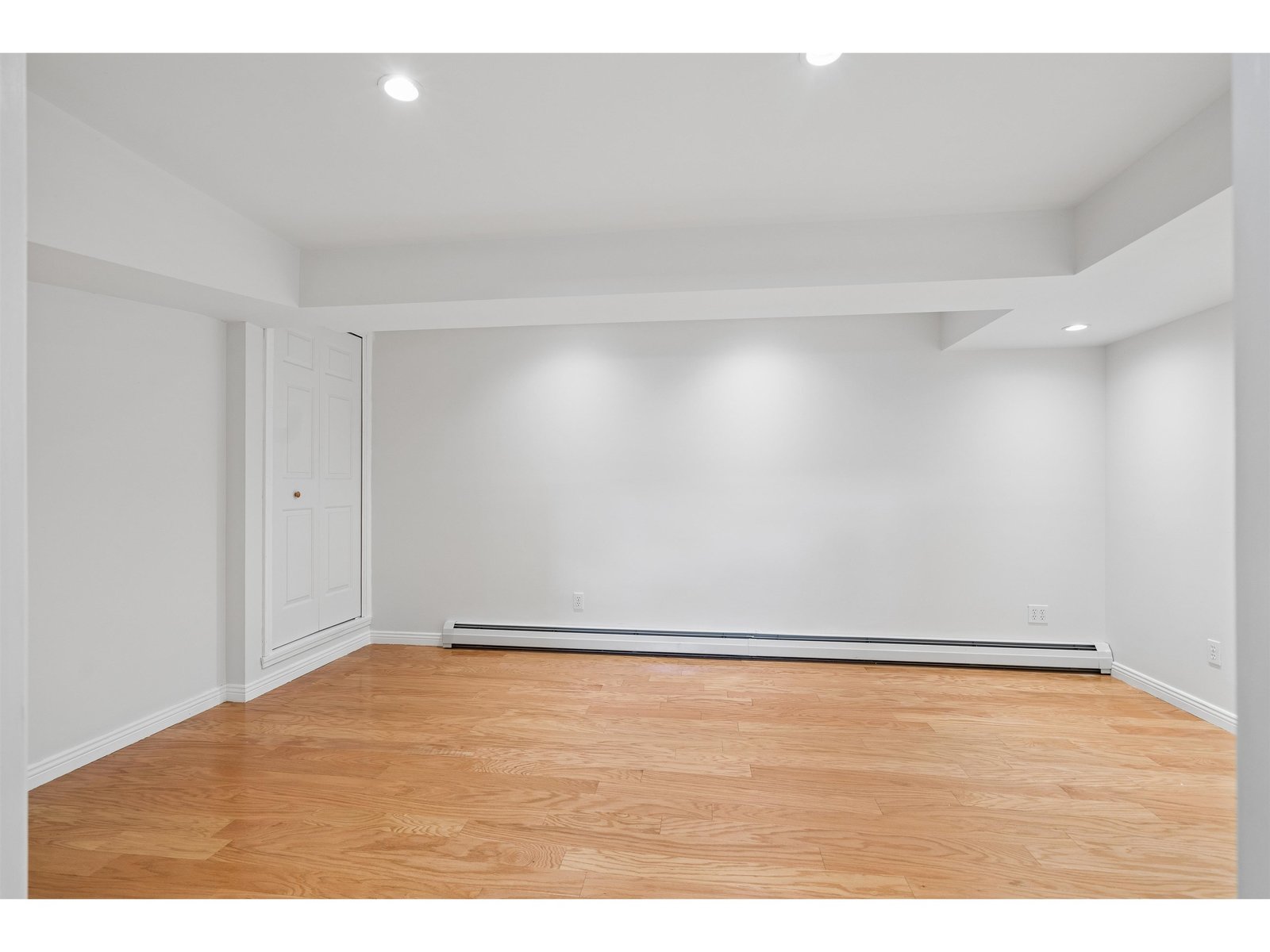 1100 Stock Farm Road