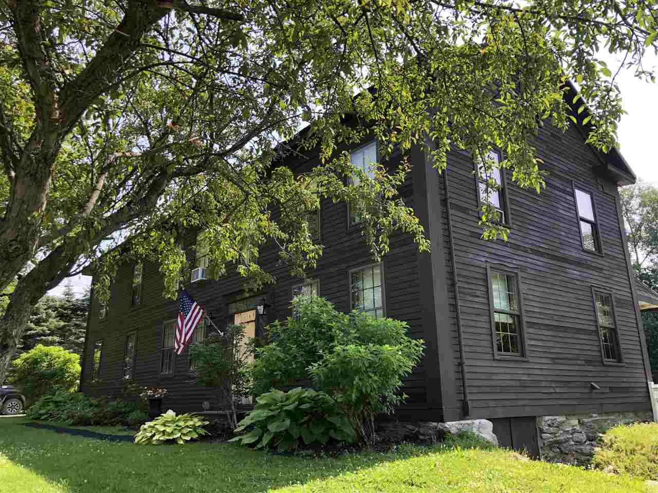 1102 Main Street