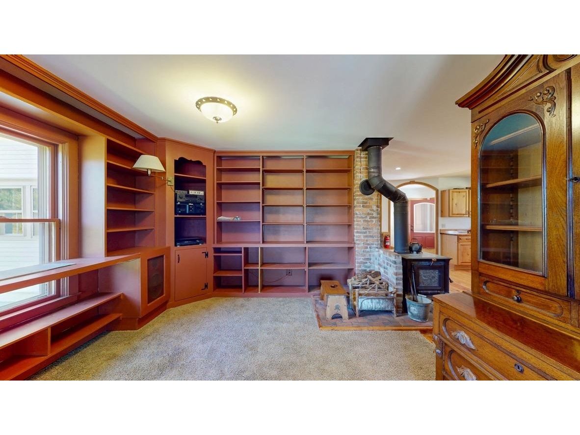 1104 Grandey Road