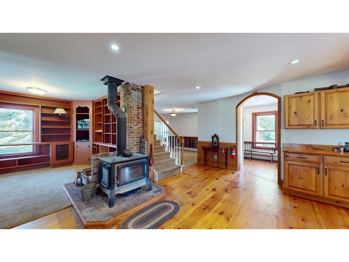 1104 Grandey Road
