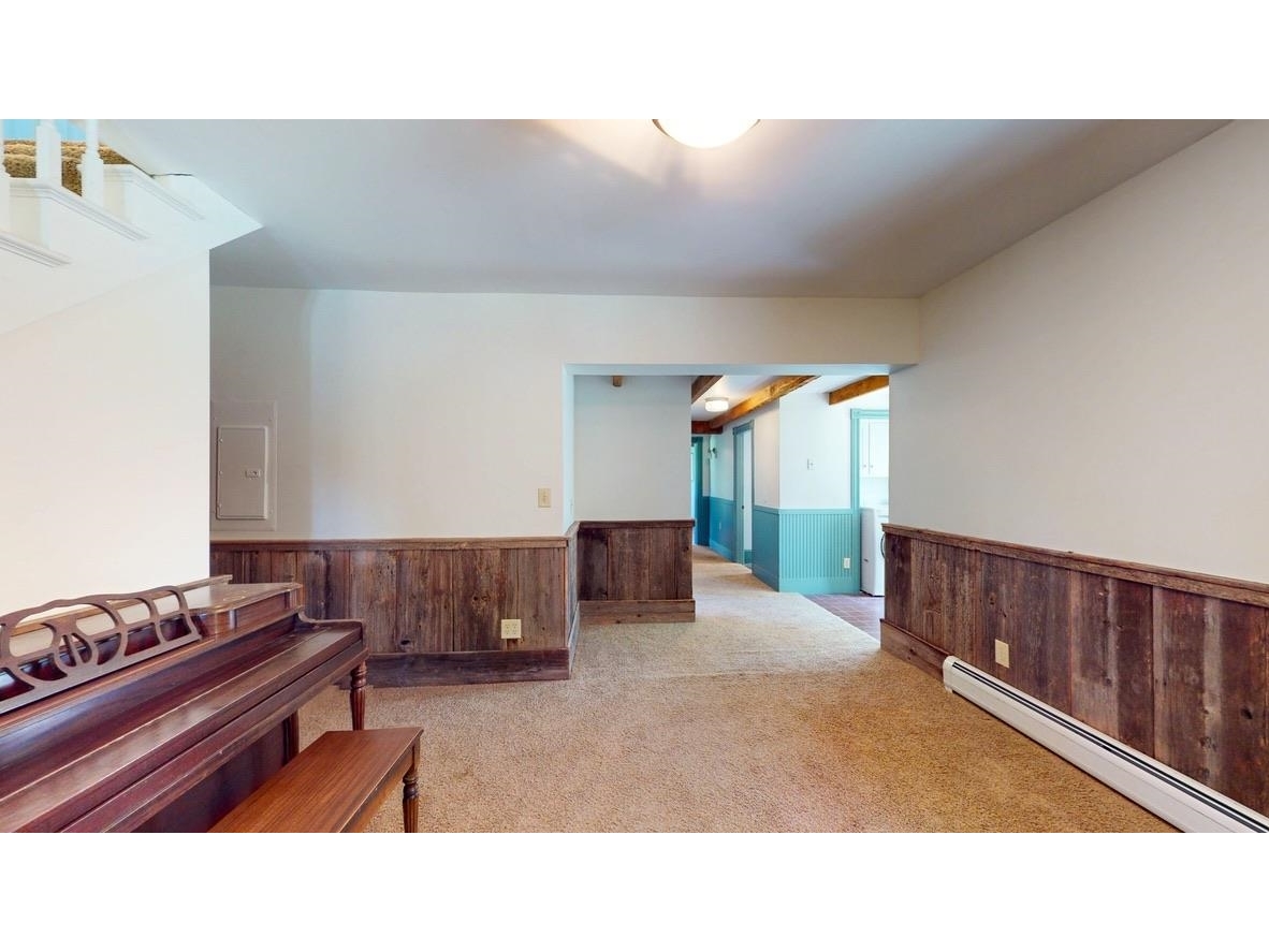 1104 Grandey Road