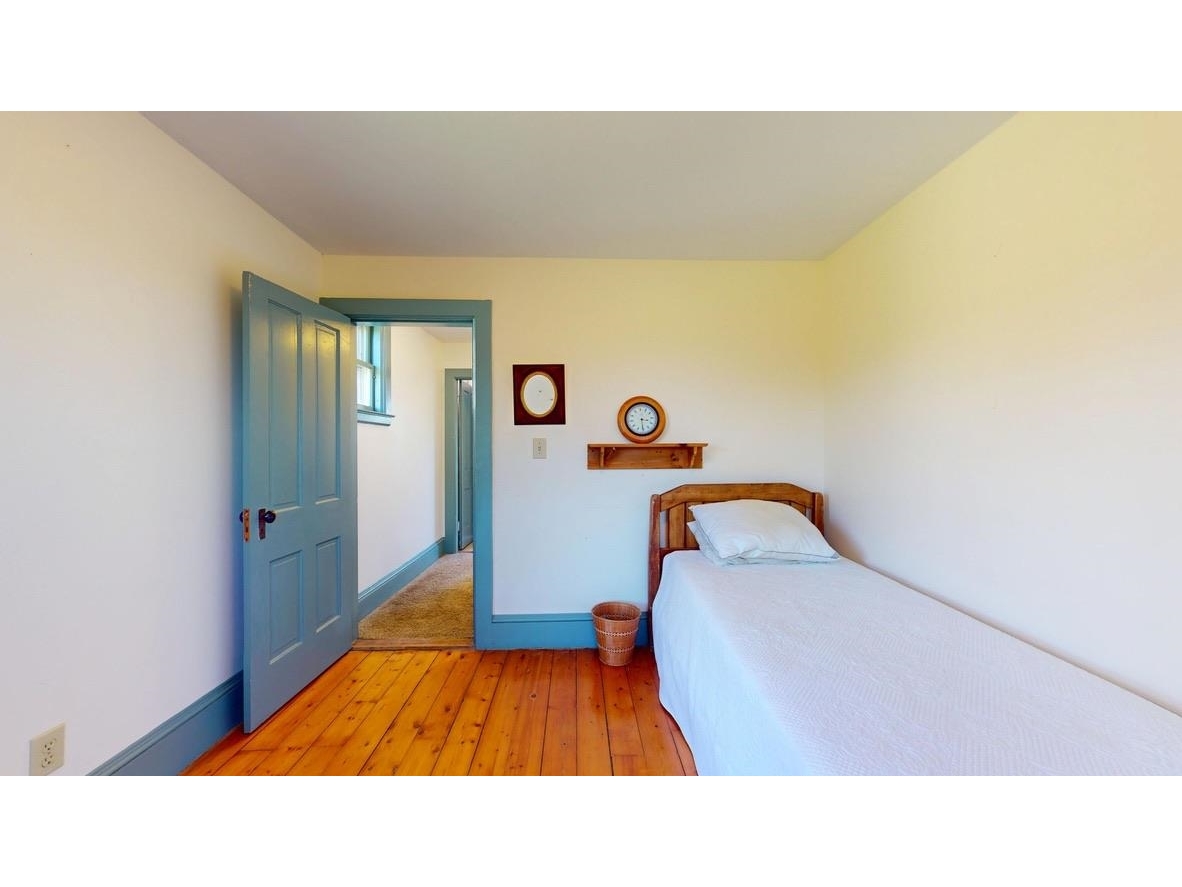 1104 Grandey Road