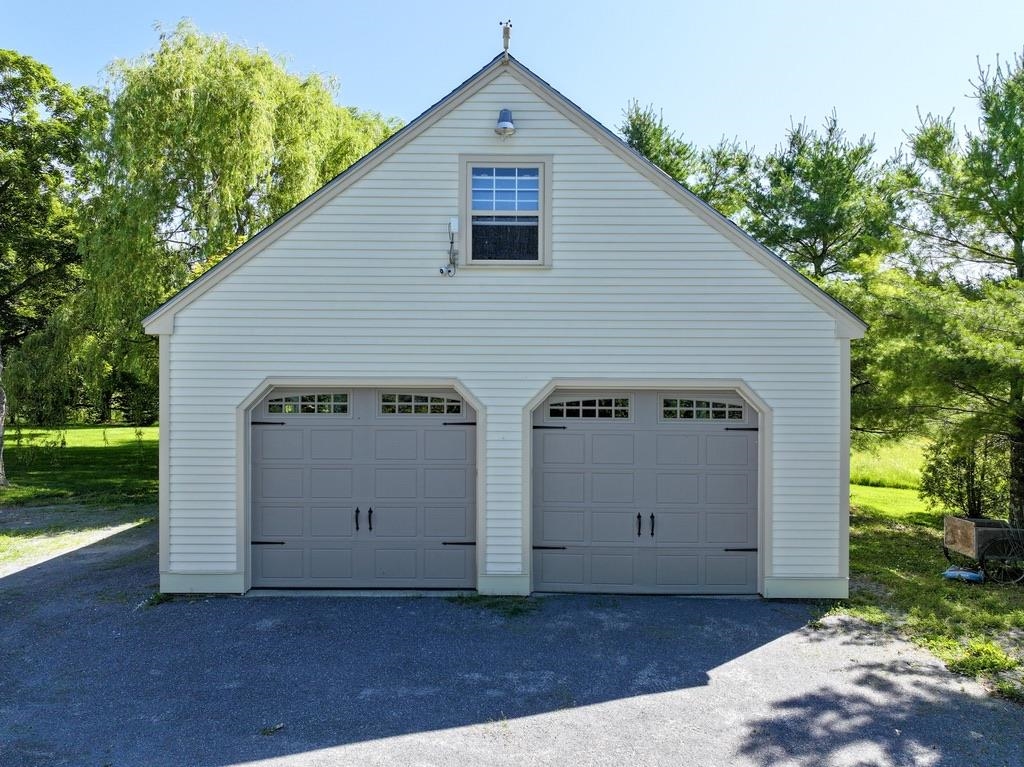 1104 Grandey Road