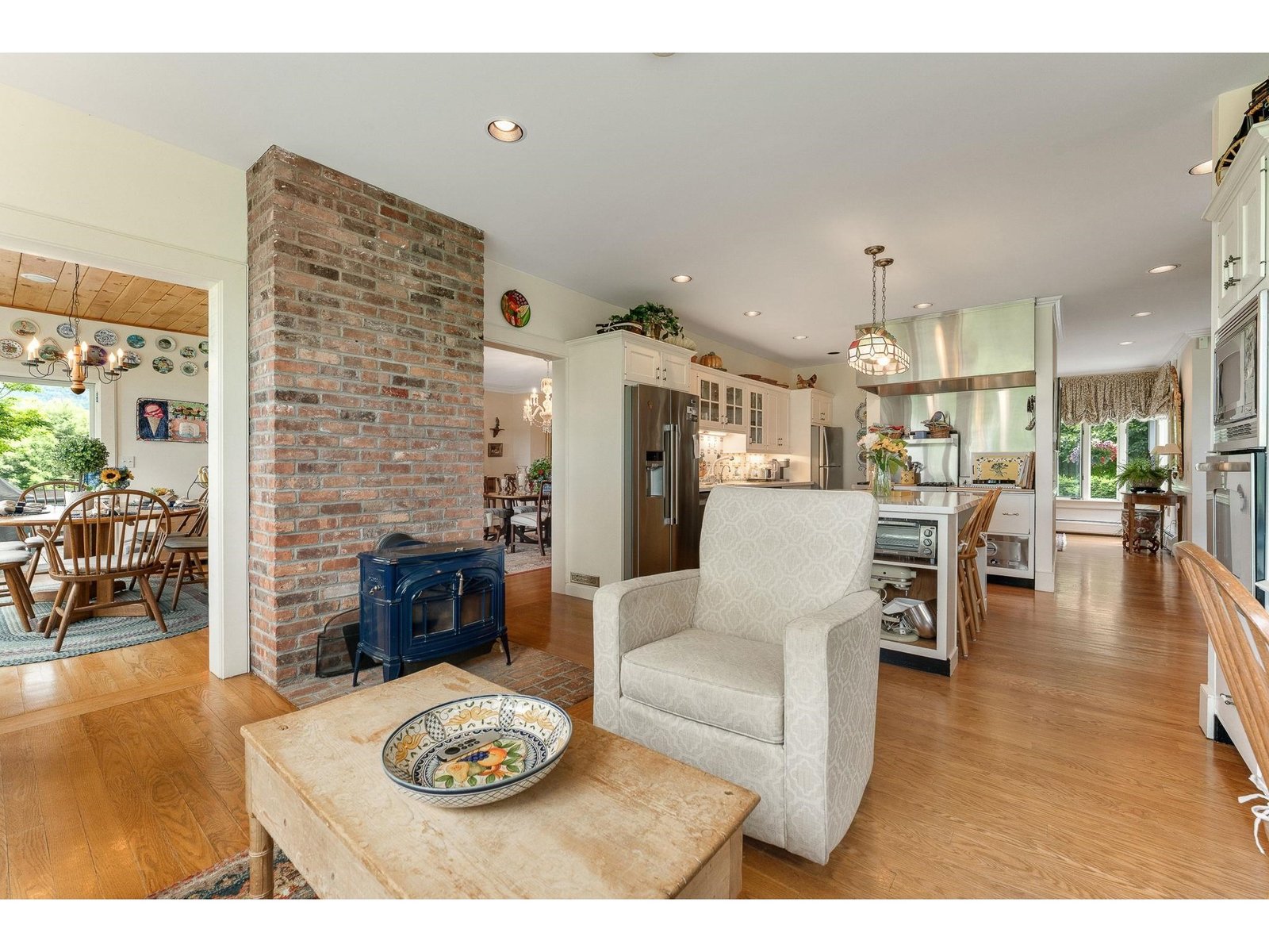 1109 East Warren Road