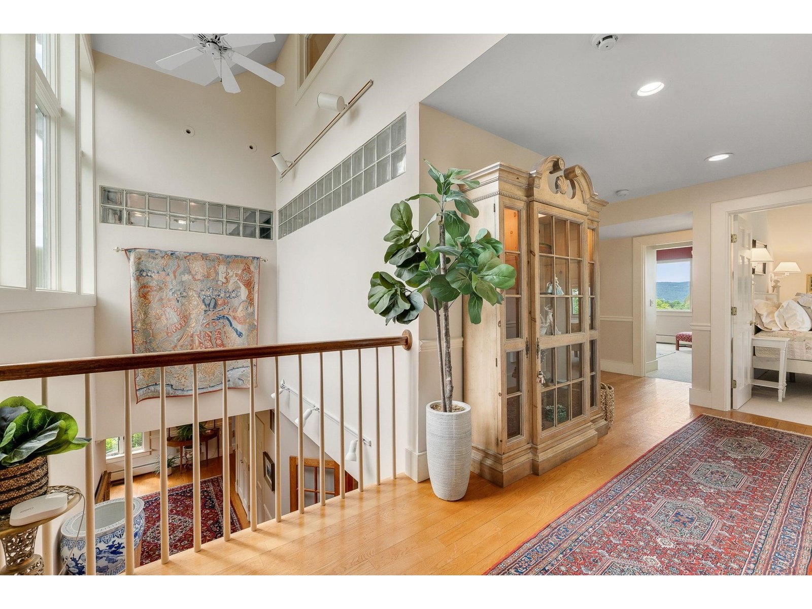 1109 East Warren Road
