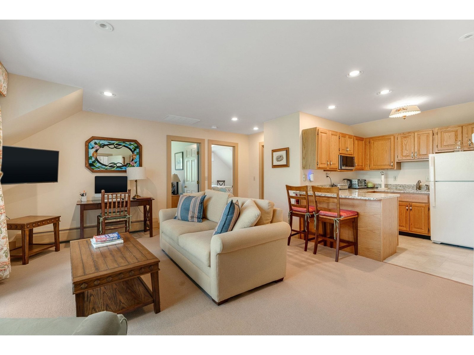 1109 East Warren Road