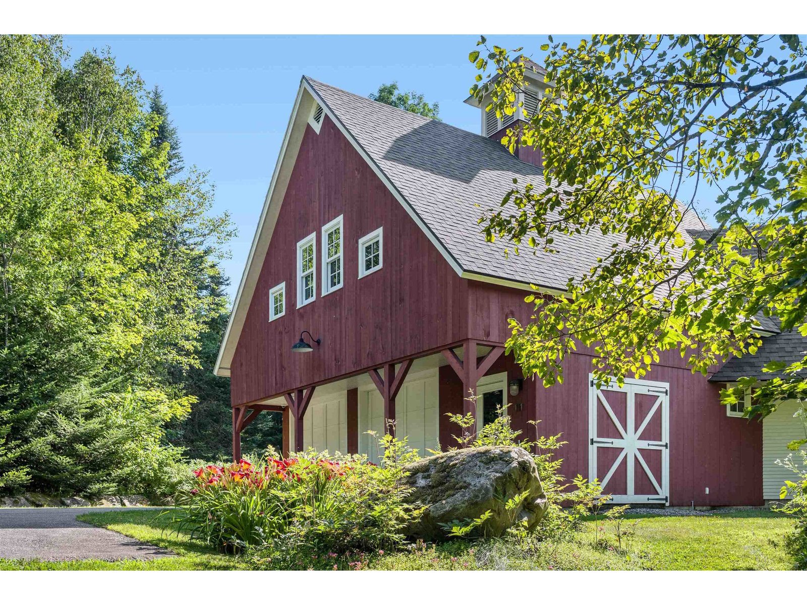 111 High Birches Road