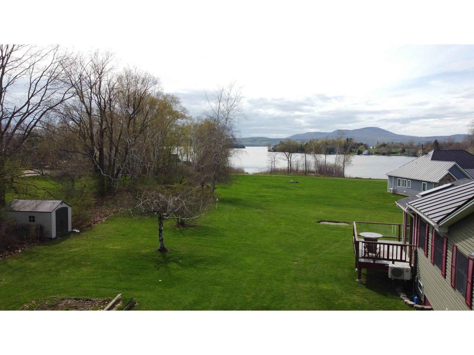 111 Johns River Drive