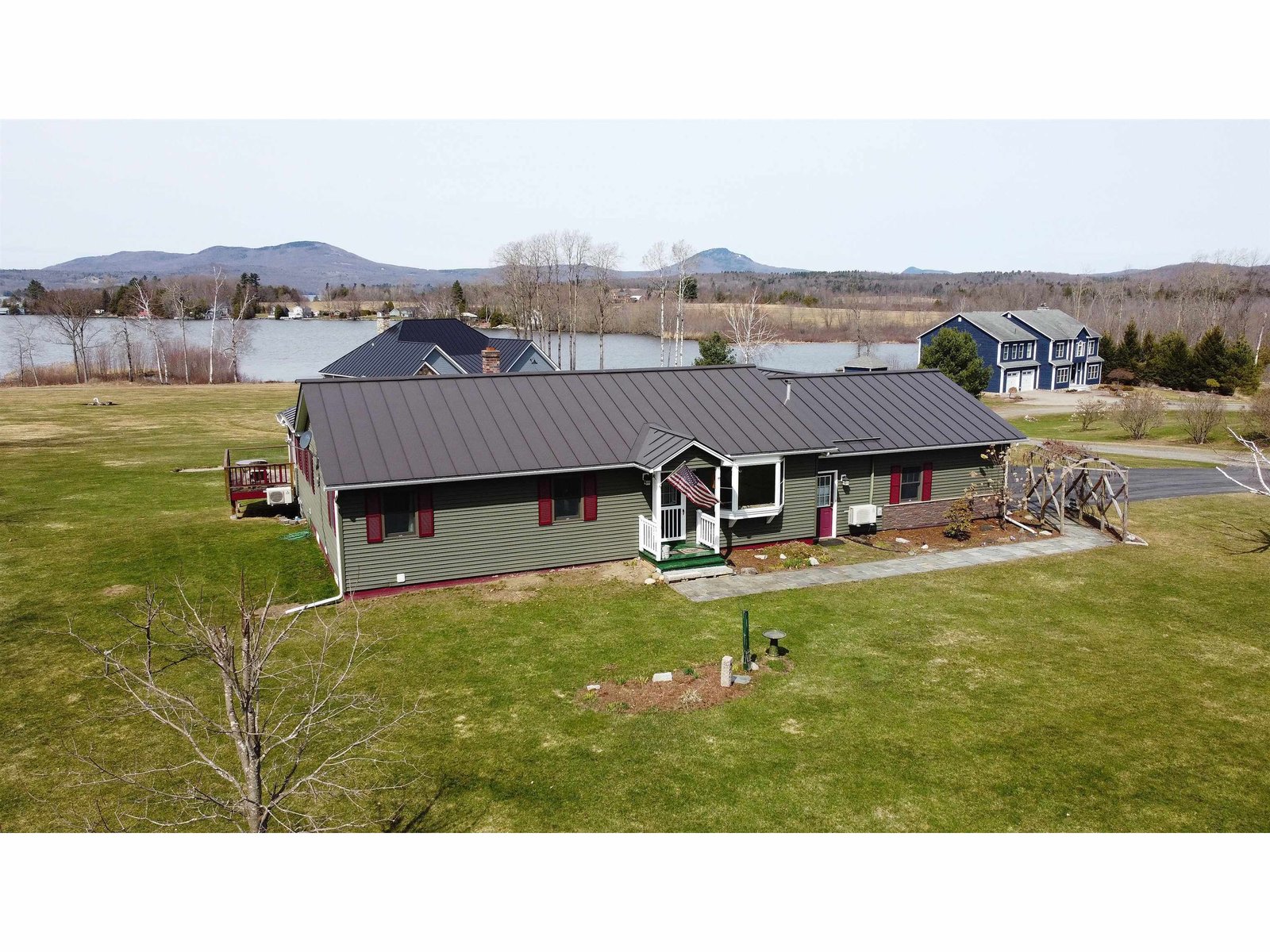 111 Johns River Drive